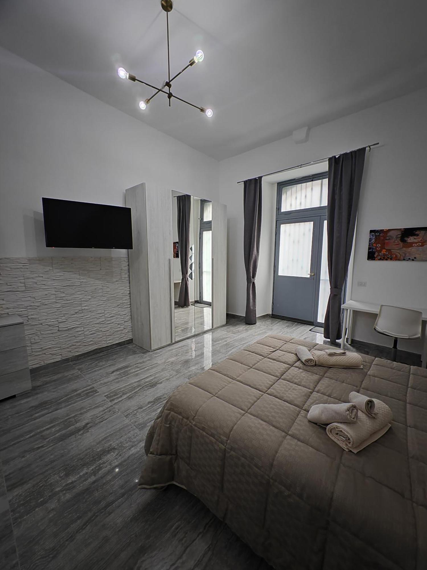 House Catania Garibaldi Street Apartment Екстериор снимка